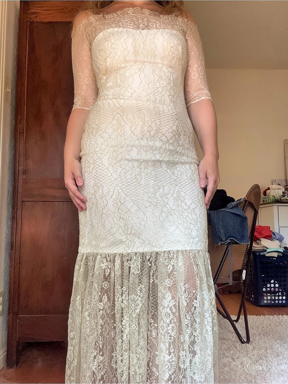 Marchesa Notte Floral Lace Maxi Dress in White & Gold Size Small NWT